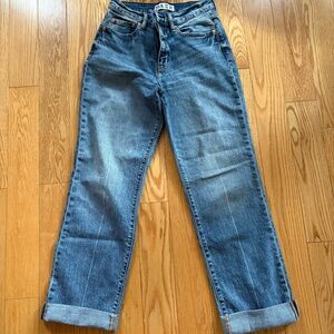 Daze vintage high rise straight leg jeans size 25
